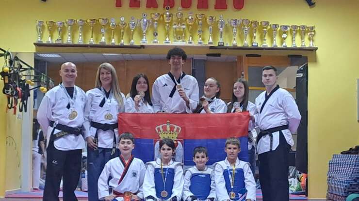 12 балканских одличја за КБС Наисус